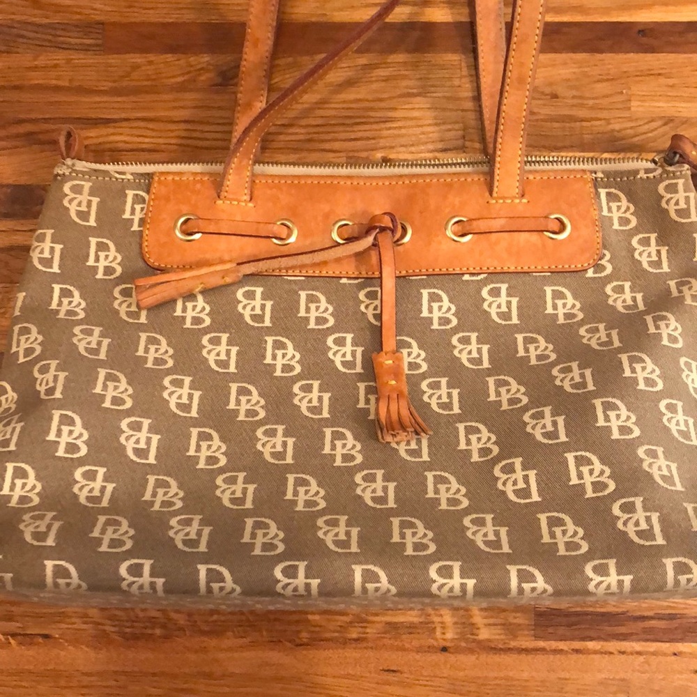 Dooney and Bourke Purse